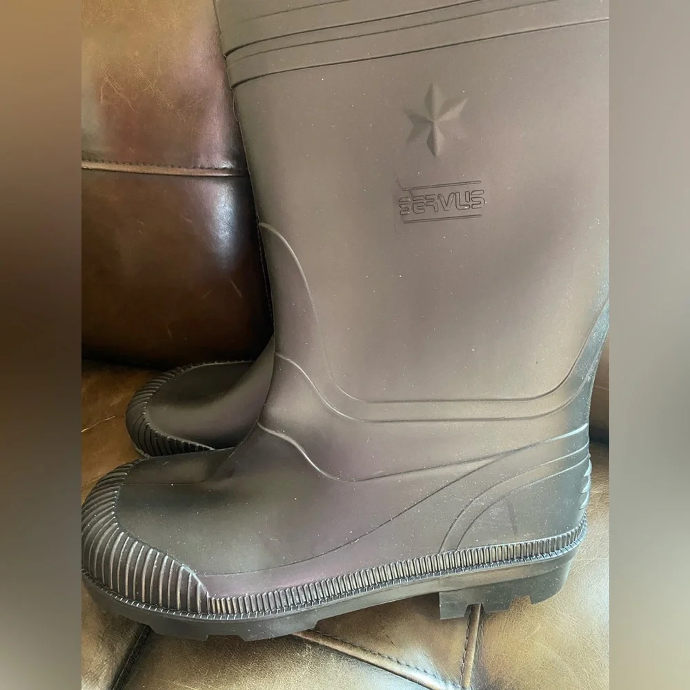 NEW Servus By Honeywell Rubber Boots Mens 11 / Womens 12 Black Pull On Waterpro